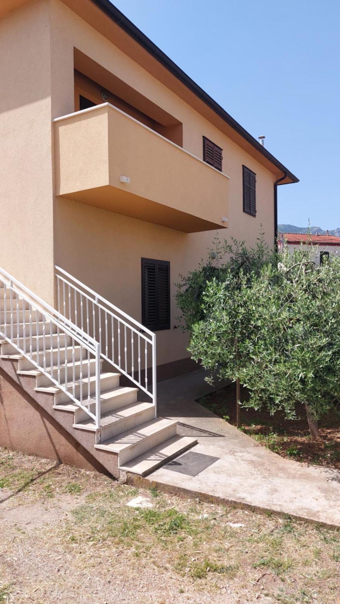 Apartments Nela イェルサ 部屋 写真